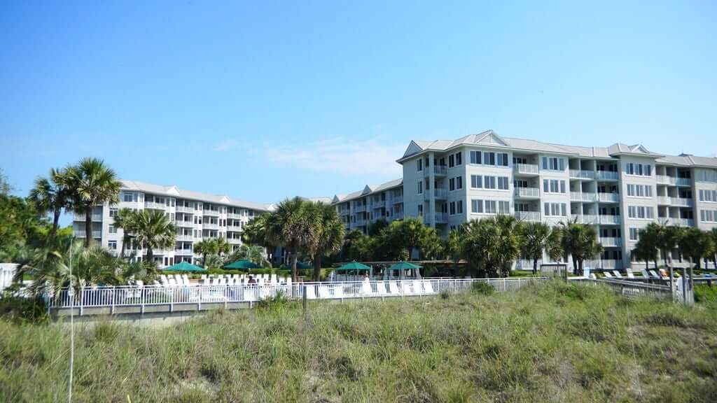 The-Sea-Crest-3